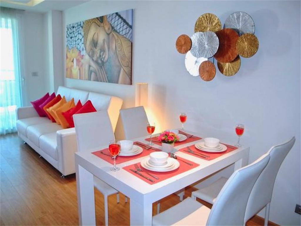 The Privilege Residence : 1 Bedroom Apartment In Patong Екстериор снимка