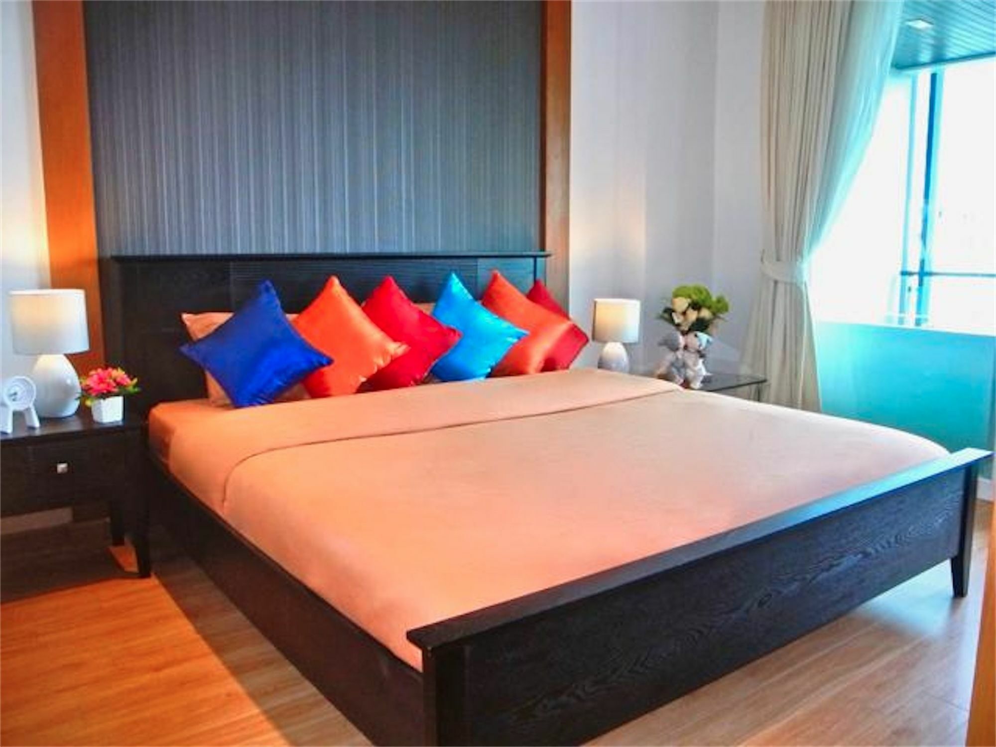 The Privilege Residence : 1 Bedroom Apartment In Patong Екстериор снимка